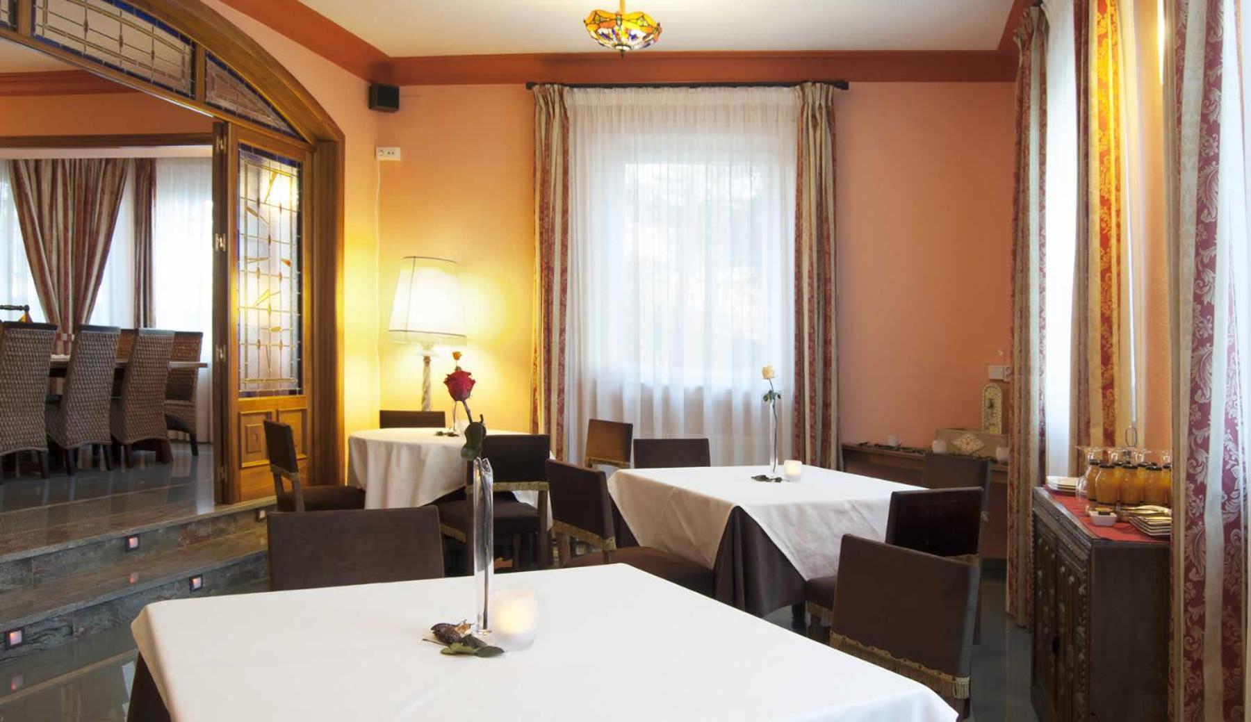 Real Hotel Guardo Eksteriør billede
